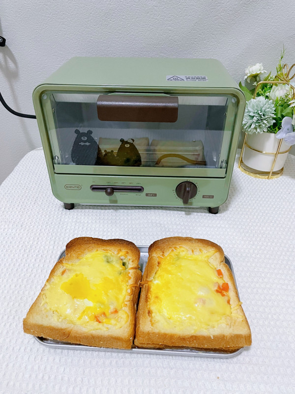 太阳蛋芝士吐司