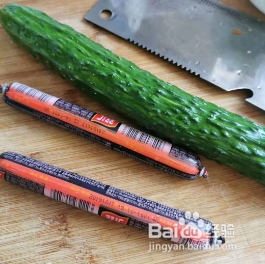 火腿肠炒青瓜的制作步骤