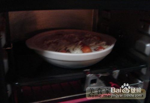 奶香肉肠烤米饭