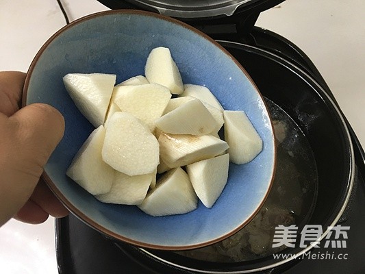 山药羊肉汤的做法