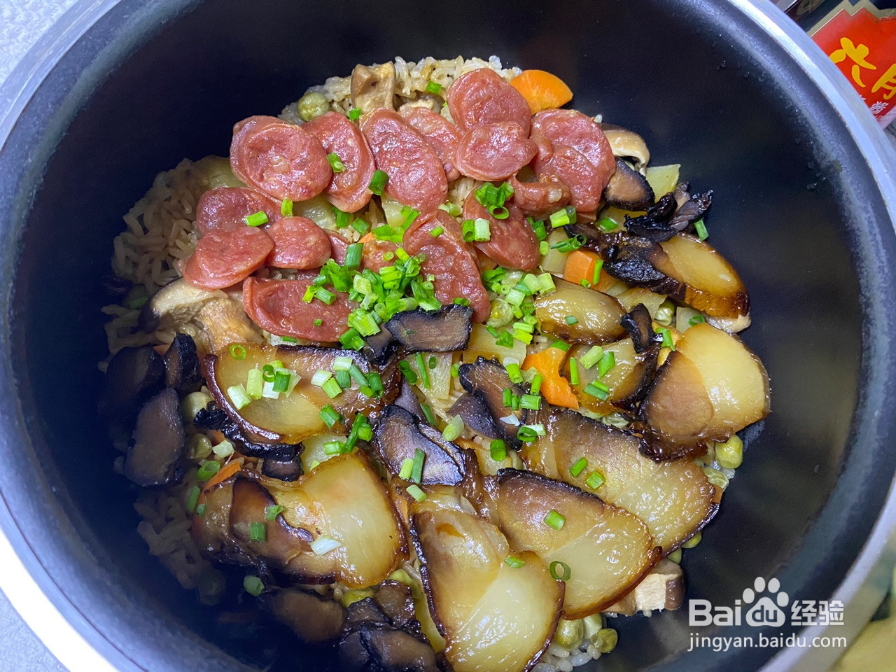 腊味什锦焖饭的做法