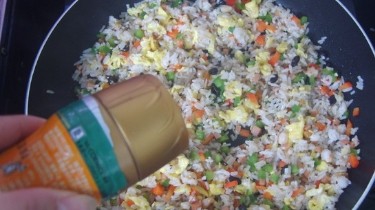 怎样做快手姜豉炒饭