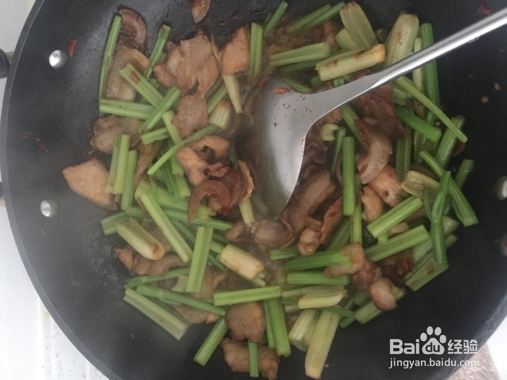 鲜芹菜炒猪肉