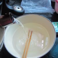 夏日甜品——蜜糖红茶冰凉粉