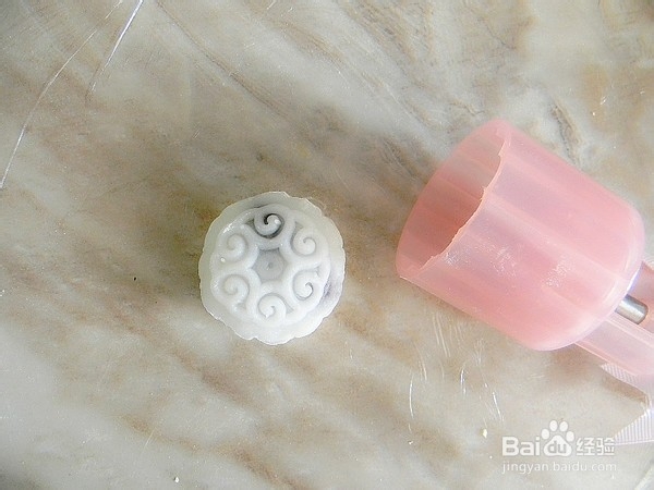 巧克力流心月饼的做法