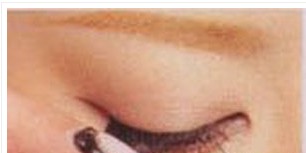 职业妆变约会妆的方法