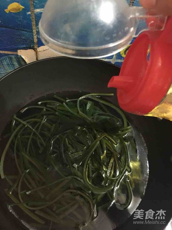 凉拌海带丝的做法