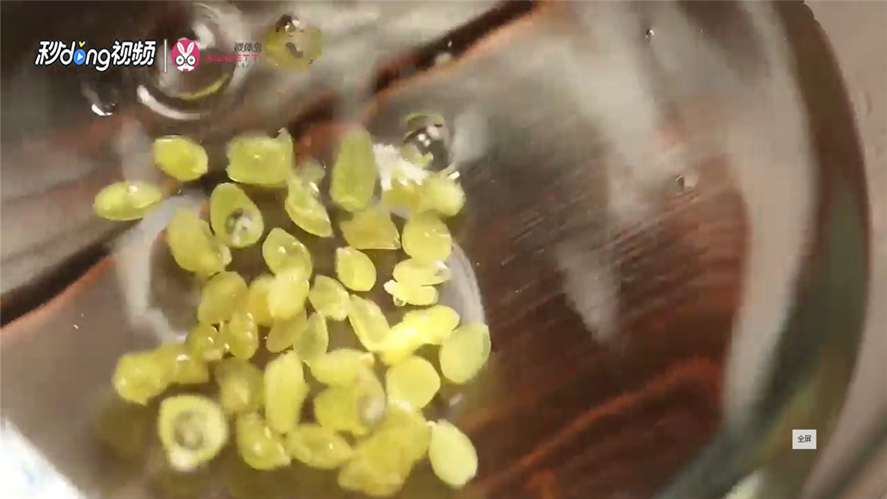 如何做正确的泡发桃胶