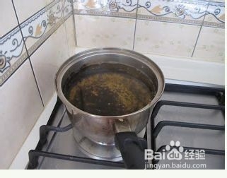 怎样清洗烧焦的锅