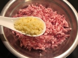 肉末豆腐蒸蛋的做法