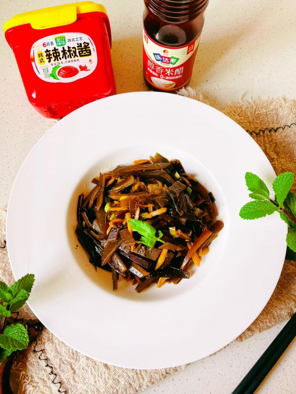 酱味糖醋姜蒜海带丝
