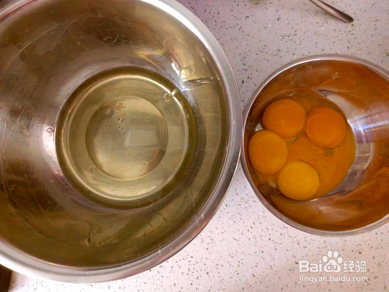 八寸戚风蛋糕的做法