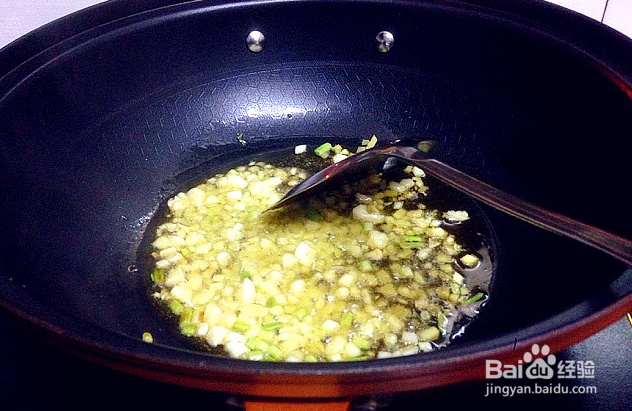 酸辣手撕包菜的做法