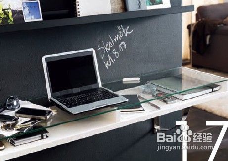 使用书桌18式布置舒适工作角落