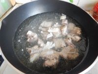 彩椒杏鲍菇烧排骨怎么做才好吃