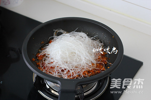 蚂蚁上树的做法