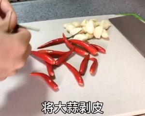 好吃到尖叫的酸辣鸡爪