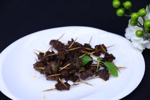 养生食补牙签羊肉的做法