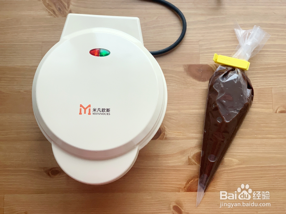 香香脆脆的巧克力甜甜圈