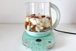 冰糖雪梨金桔饮