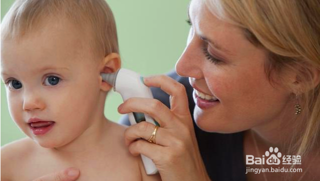 正确处理宝宝发烧的方法