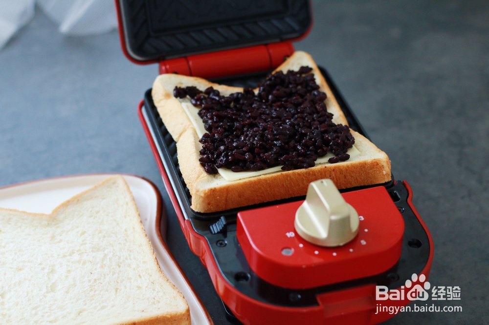 香香脆脆的米芝士三明治吐司轻食机早餐