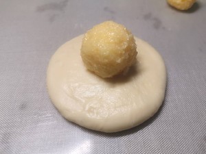 椰蓉面包的做法