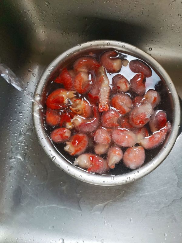 麻辣龙虾尾拌米线