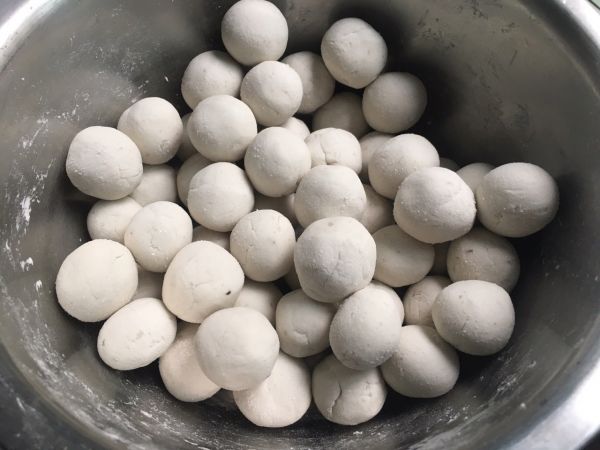 芋头丸子肉片汤