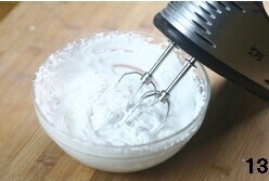 黑樱桃巧克力蛋糕卷