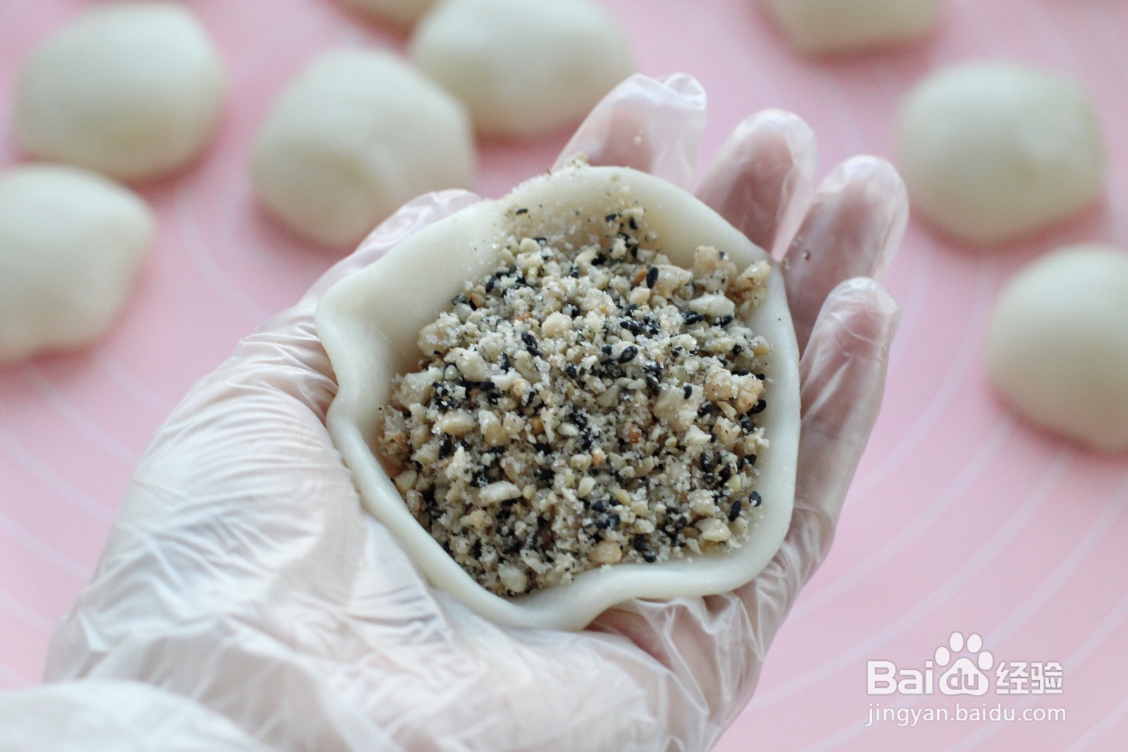 怎么做花生黑芝麻糯米糍