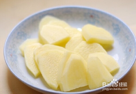 家常菜土豆炖排骨