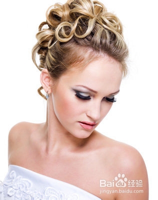 去除鱼尾纹的最佳方法