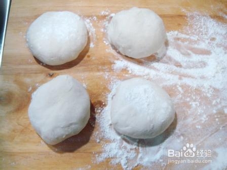 上班族夏季饮食大全：[11]葱花烧饼制作方法