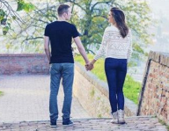 女朋友要分手，该如何挽回呢？