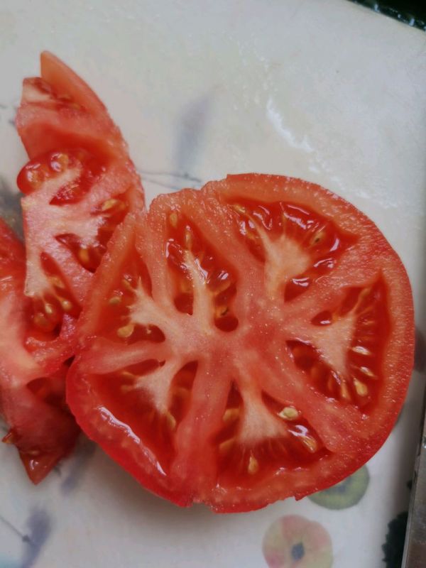 番茄浓汤烩金针菇