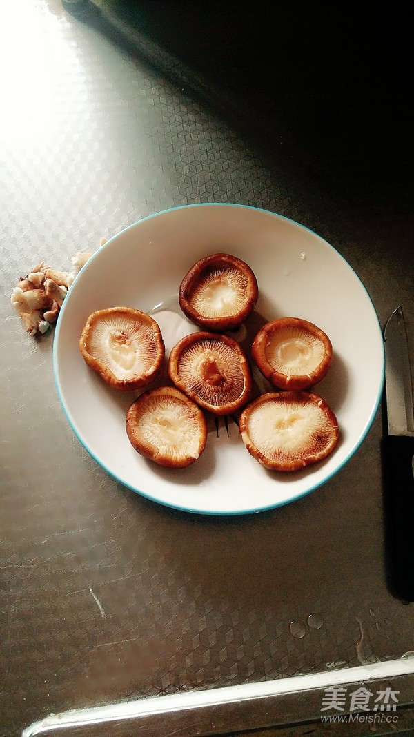 香菇酿肉的做法