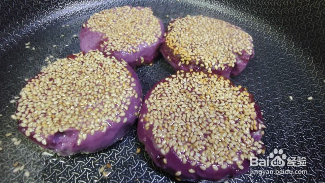 香煎芝士心芝麻紫薯饼