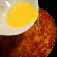 西红柿鸡蛋煮面条