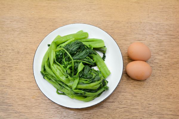 清香鸡蛋菠菜汤