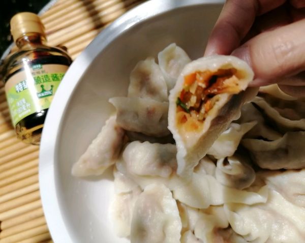 冬瓜胡萝卜海米馅饺子