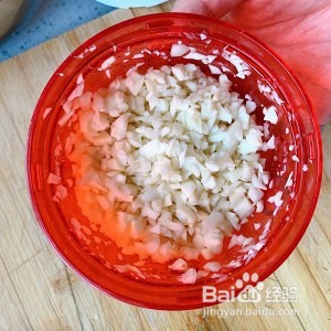 新疆辣子鸡的做法