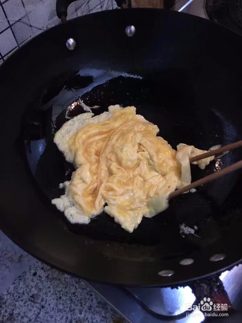 鲜三丁炒饭怎么做