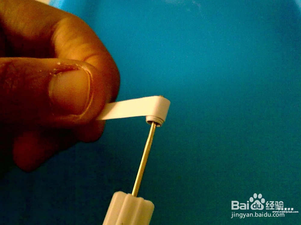 制作手工立体衍纸小人偶