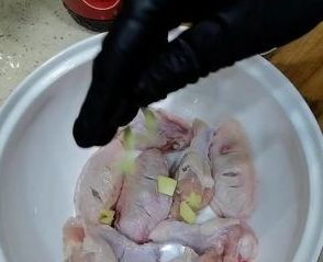 薯片鸡翅,还可以这样做着吃,美味