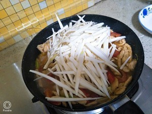 茭白炒鸡胸肉