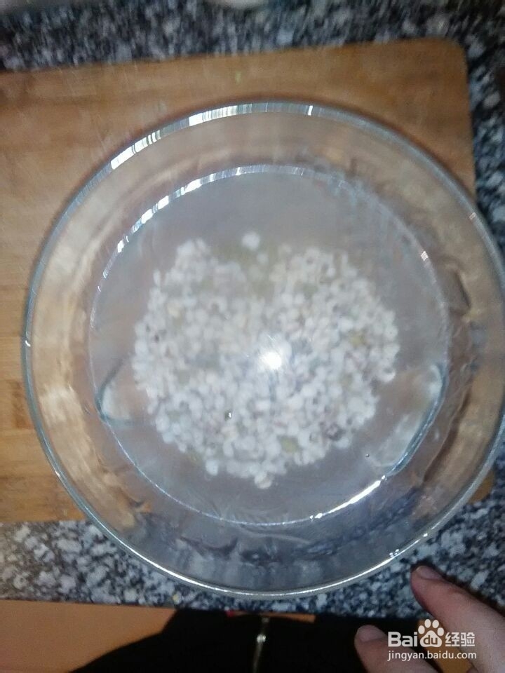 如何做红枣薏米粥？