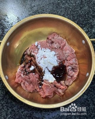 孜然洋葱炒牛肉怎么做？