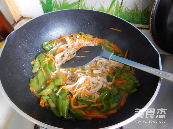 蚝油金针菇的做法