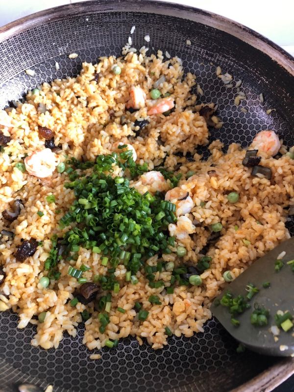 海参大虾咖喱炒饭